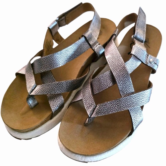 OTBT Springer Womens 8M Pewter Metallic Platform Sandals Boho Comfort Shoes